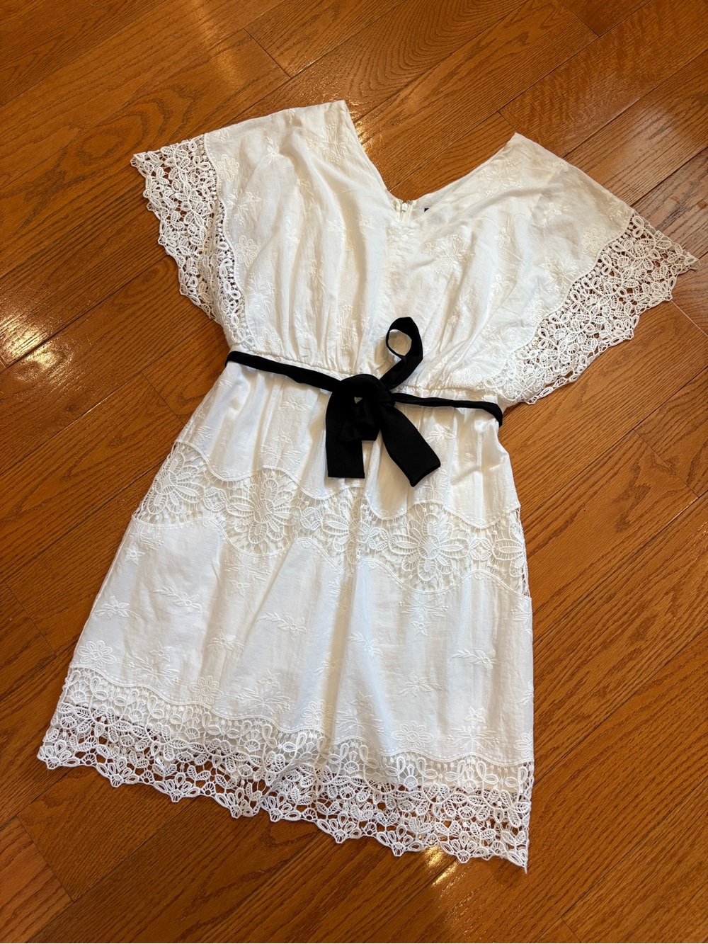 Ann Taylor White Embroidered Lace Trim Dress Size 12 Cottagecore Boho Midi